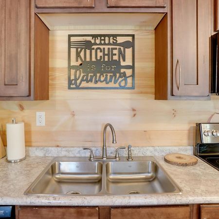 Lakeside Trenton Cabin On 7-Acre Property! Extérieur photo