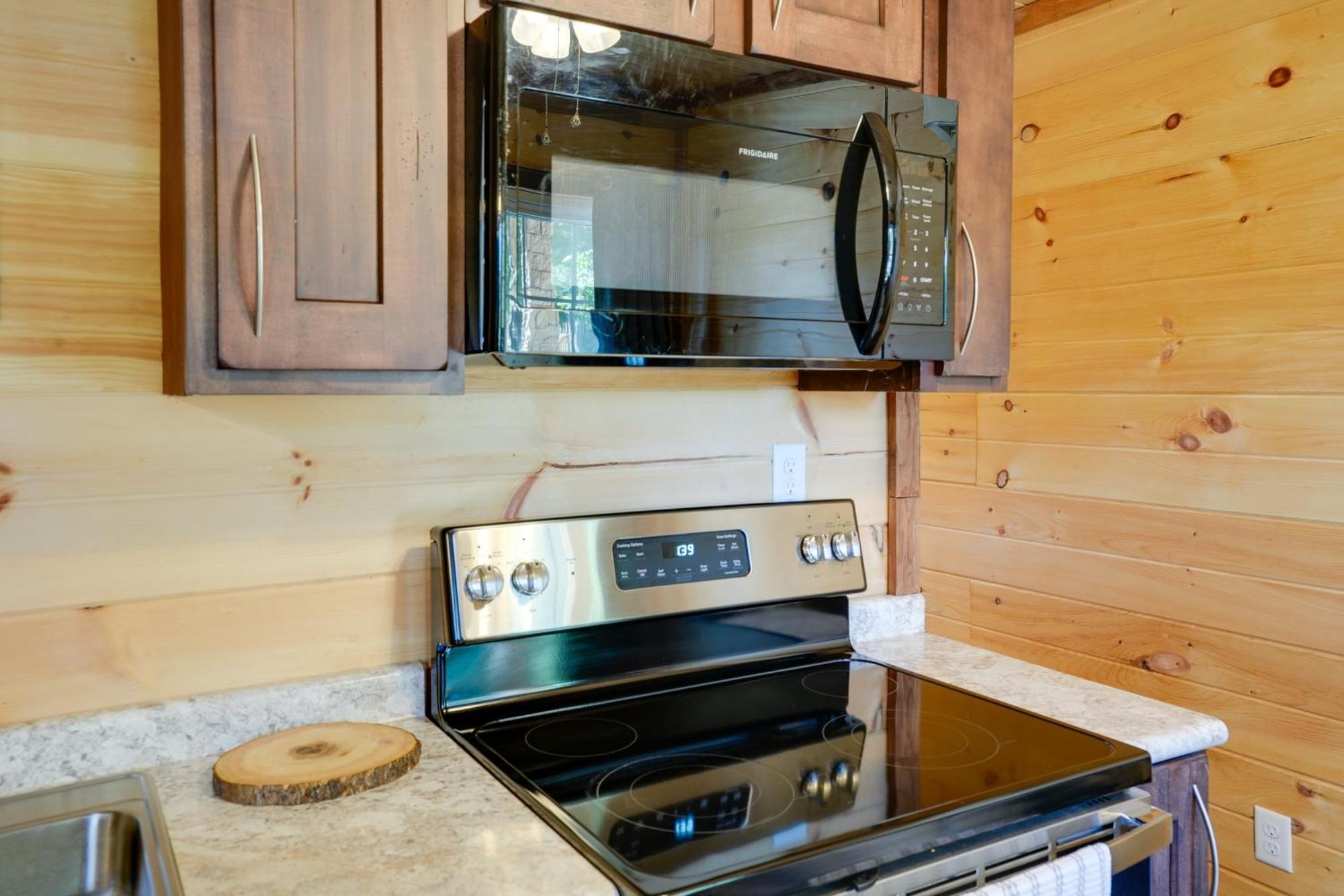 Lakeside Trenton Cabin On 7-Acre Property! Extérieur photo