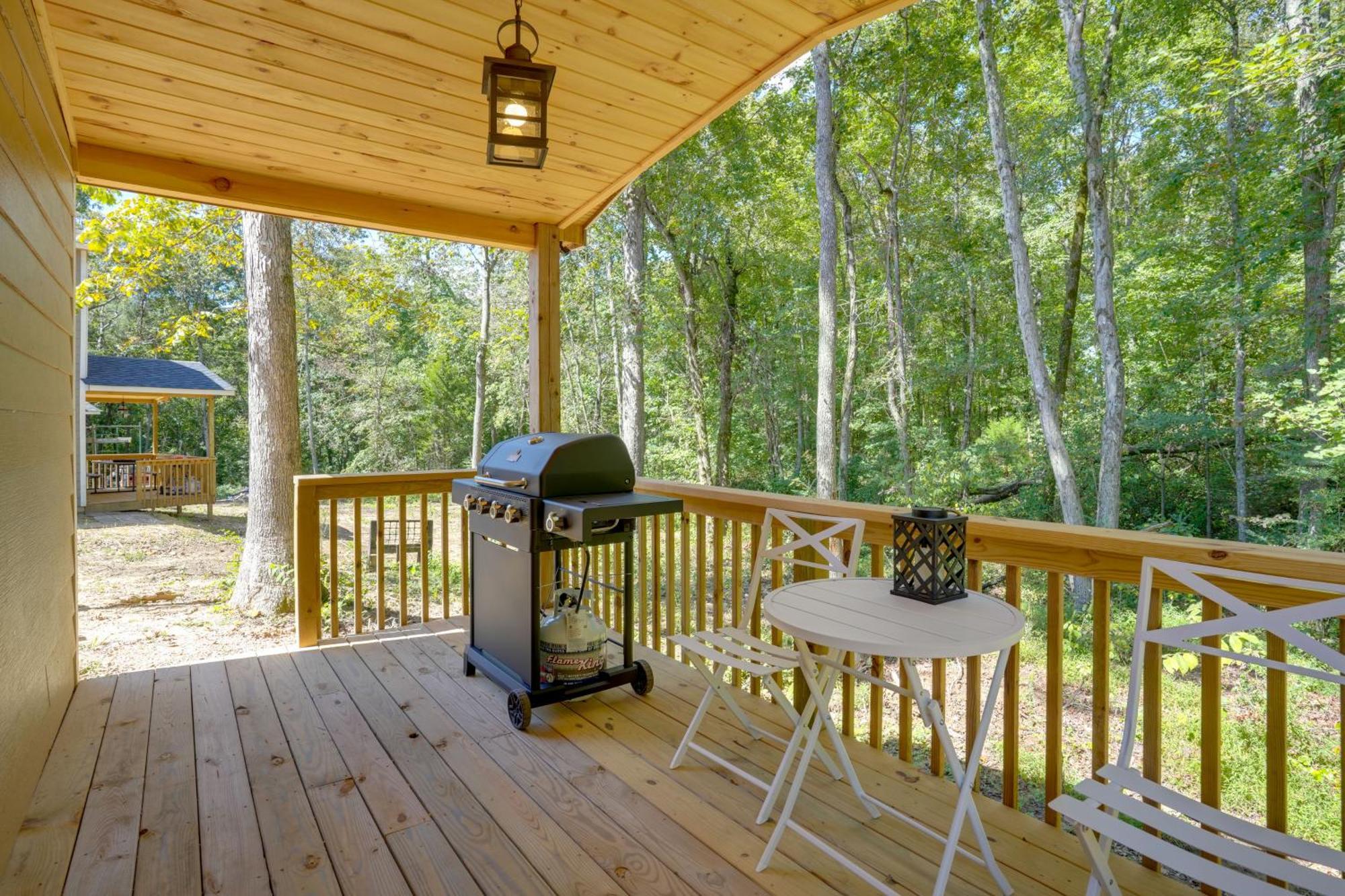 Lakeside Trenton Cabin On 7-Acre Property! Extérieur photo